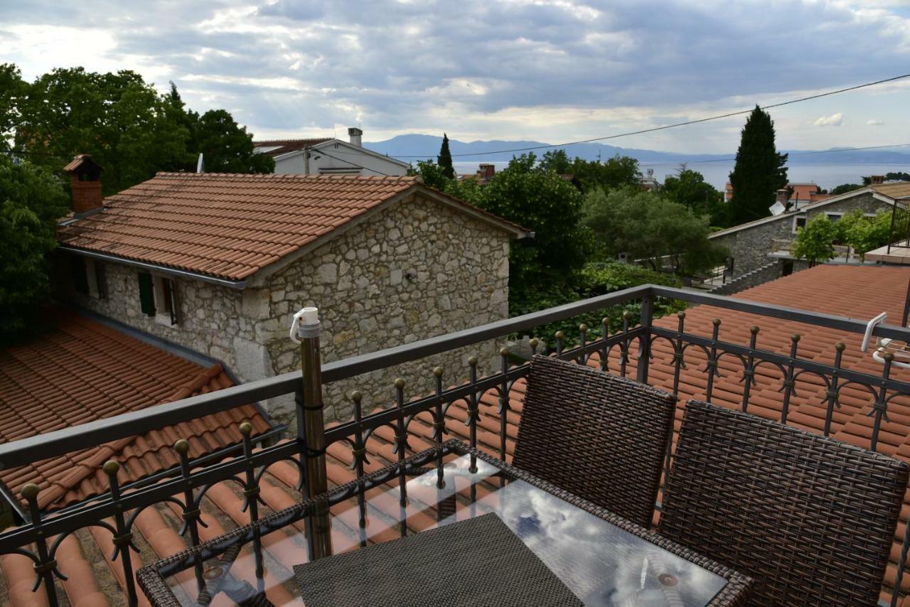 Villa Finka Малинска Экстерьер фото