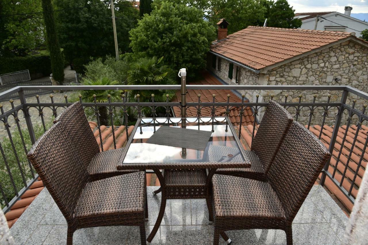 Villa Finka Малинска Экстерьер фото